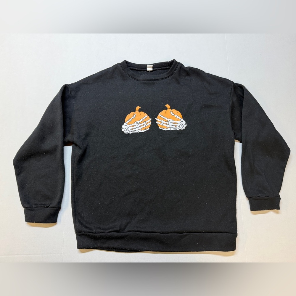 Chicyea Halloween Skeleton Pumpkin Hands Women’s XL Sweatshirt